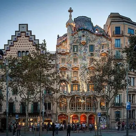 Apartment Centric And Spacious, Excellent For Families Barcelona
