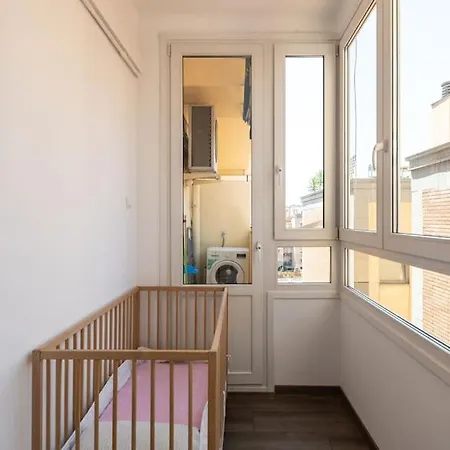 Centric And Spacious, Excellent For Families Apartment Barcelona