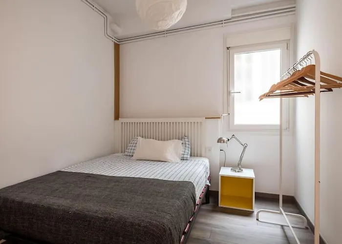 Centric And Spacious, Excellent For Families Barcellona